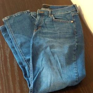 Banana Rebublic Girlfiend Jeans